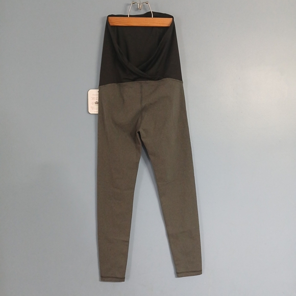 Women's Crossover Panel Active Maternity Leggings - Isabel Maternity - XS - Picture 4 of 6